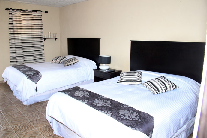 Imagen de la habitación del Hotel Casa Praga. Foto 7