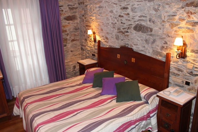 Imagen de la habitación del Hotel Casa Prendes. Foto 10