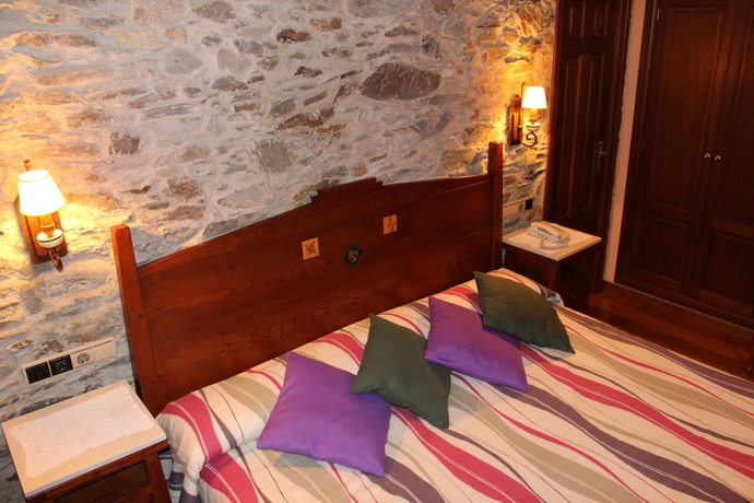 Imagen de la habitación del Hotel Casa Prendes. Foto 13