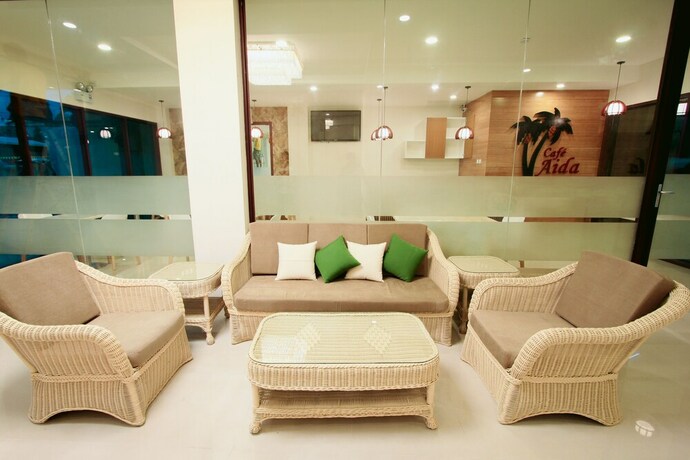 Imagen de los interiores del Hotel Casa Rafael Business Inn. Foto 34