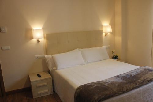 Imagen de la habitación del Hotel Casa Ramon Molina Real. Foto 6