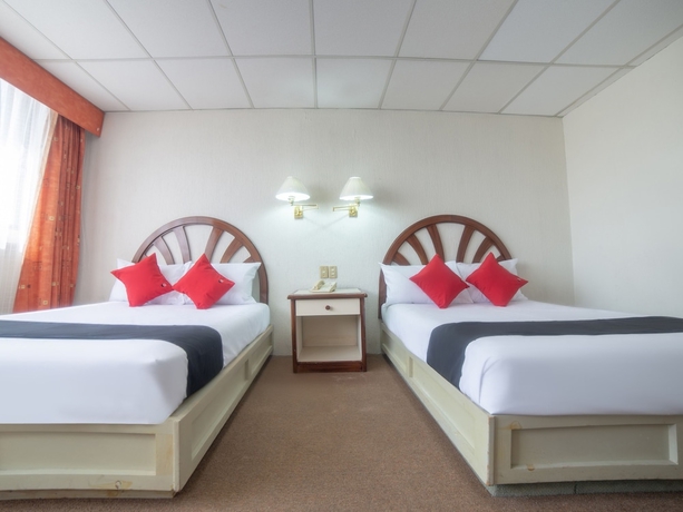 Imagen de la habitación del Hotel Casa Real Celaya. Foto 4