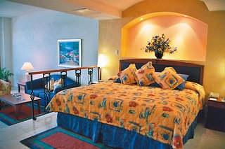 Imagen de la habitación del Hotel Casa Real Hotel & Suites. Foto 2