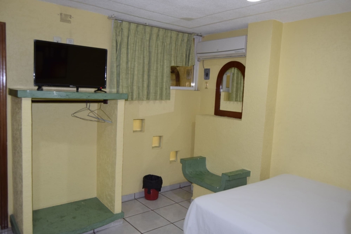 Imagen de la habitación del Hotel Casa Real, Poza Rica. Foto 10