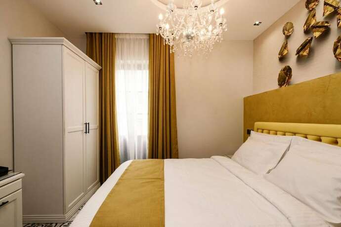 Imagen de la habitación del Hotel Casa Reale. Foto 13