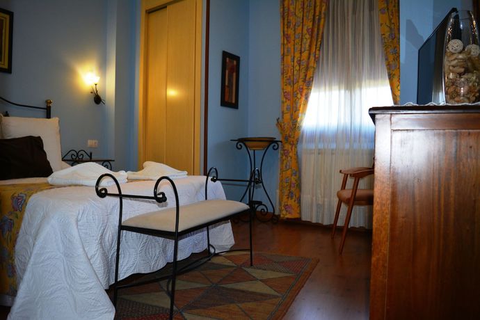 Imagen de la habitación del Hotel Casa Reboiro. Foto 6
