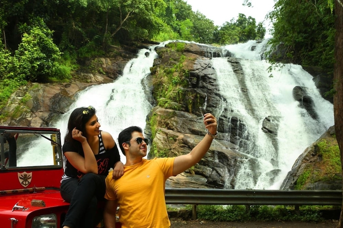 Imagen de los interiores del Hotel Casa Rio Resort Athirapilly. Foto 15