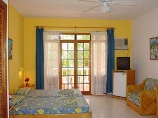 Imagen general del Hotel Casa Rita. Foto 4