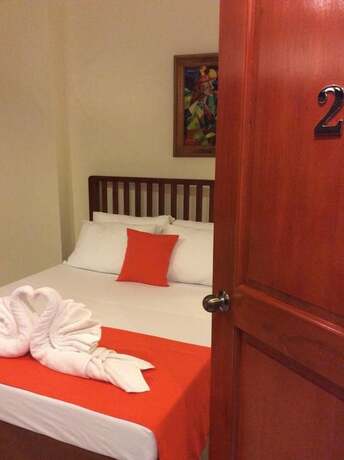 Imagen general del Hotel Casa Roces Bed And Breakfast. Foto 4