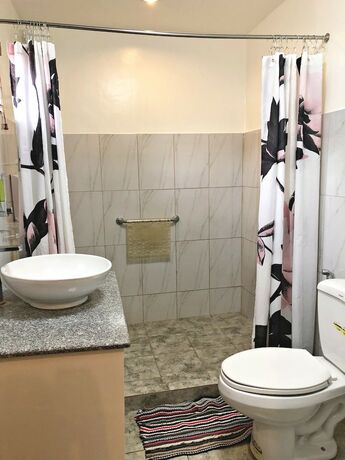 Imagen de la habitación del Hotel Casa Roces Bed And Breakfast. Foto 18