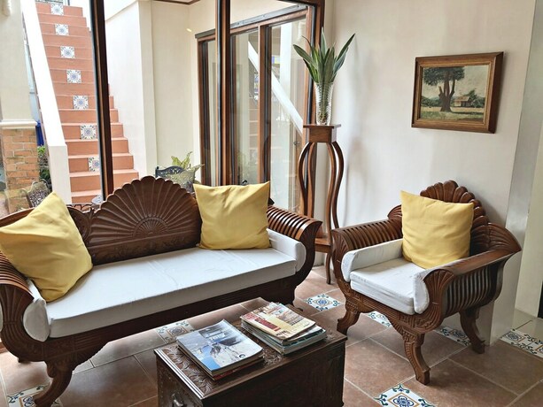 Imagen de los interiores del Hotel Casa Roces Bed And Breakfast. Foto 31