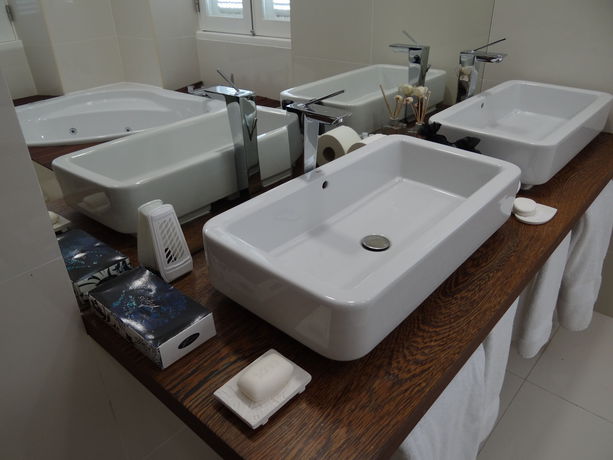 Imagen de la habitación del Hotel Casa Rosa, Lobito. Foto 12