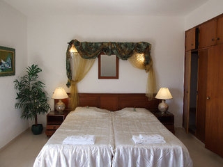 Imagen de la habitación del Hotel Casa Rosa Montes, Praia da Luz ( Lagos ). Foto 3