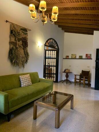 Imagen de la habitación del Hotel Casa Rosales. Foto 13