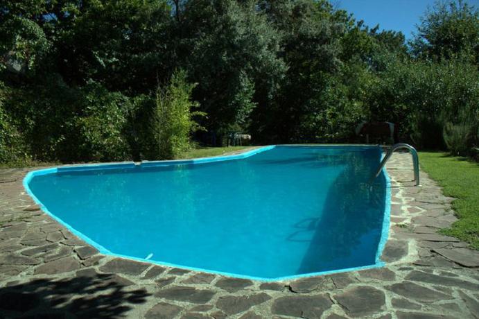 Imagen de la piscina del Hotel Casa Rural Arbillas. Foto 16