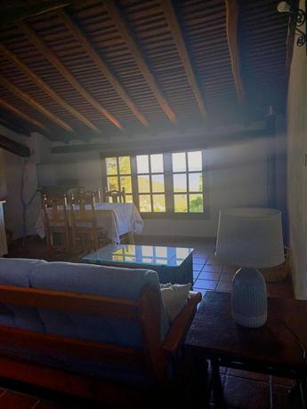 Imagen de los interiores del Hotel Casa Rural Arbillas. Foto 14