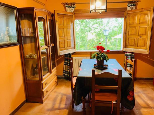 Imagen de la habitación del Hotel Casa Rural Barranco de la Salud. Foto 14