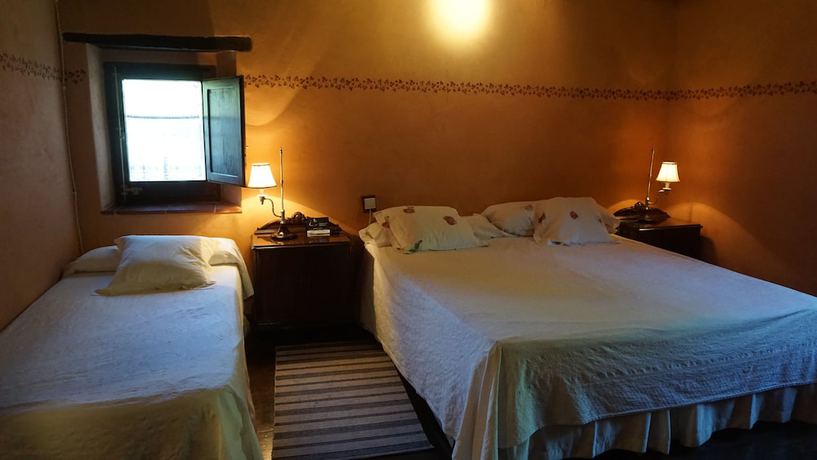 Imagen de la habitación del Hotel Casa Rural Can Jepet. Foto 11