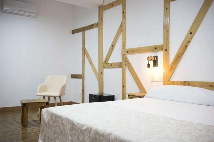 Imagen de la habitación del Hotel Casa Rural El Rincón De Monfragüe. Foto 14