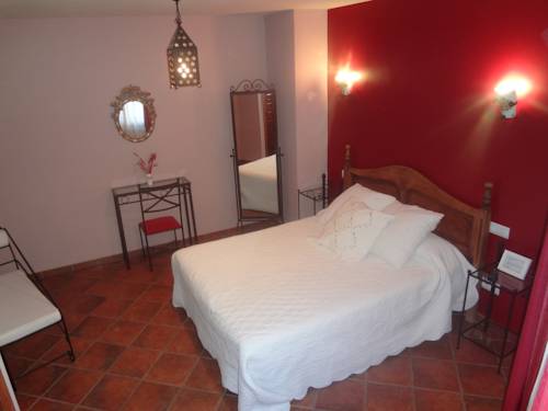 Imagen de la habitación del Hotel Casa Rural Infante Don Juan. Foto 6