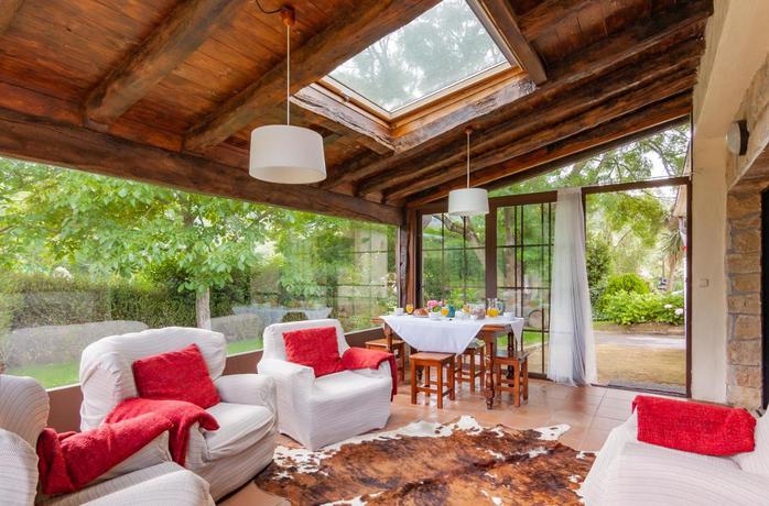 Imagen de los interiores del Hotel Casa Rural Jesuskoa. Foto 12