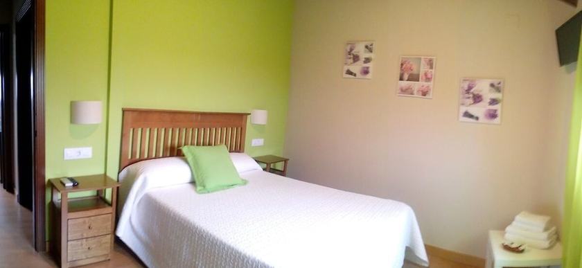 Imagen de la habitación del Hotel Casa Rural La Covacha. Foto 2