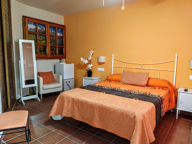 Imagen de la habitación del Hotel Casa Rural La Covacha. Foto 9