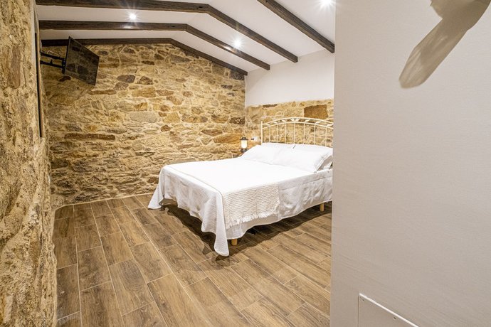 Imagen de la habitación del Hotel Casa Rural Laxido. Foto 2