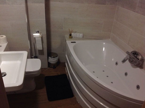 Imagen de la habitación del Hotel Casa Rural Magnanimus. Foto 15