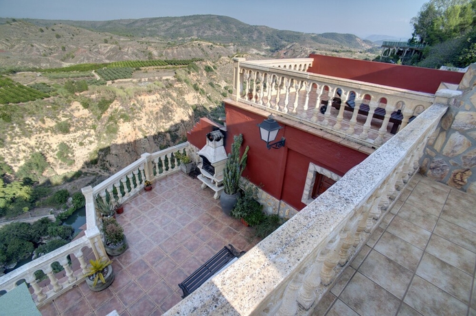 Imagen de los exteriores del Hotel Casa Rural Mirador del Salto. Foto 10