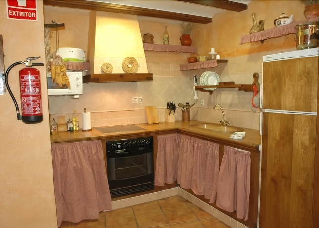 Imagen de la habitación del Hotel Casa Rural Nuri de Rei A y B. Foto 11