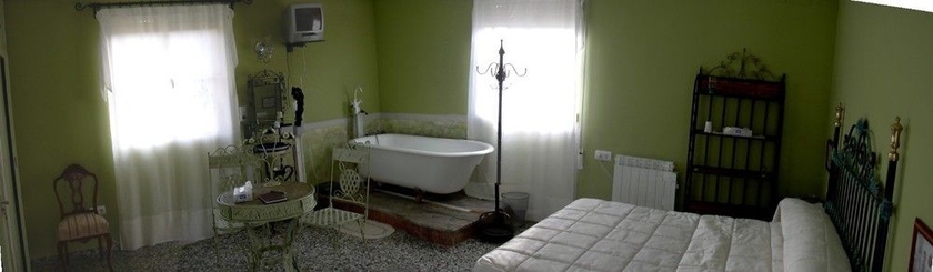 Imagen de la habitación del Hotel Casa Rural Porta Del Cel. Foto 3