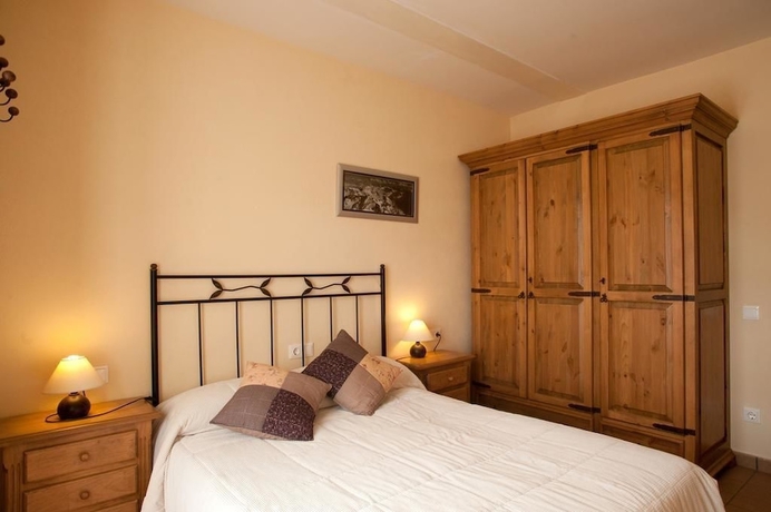 Imagen de la habitación del Hotel Casa Rural l'Hort del Metge. Foto 7