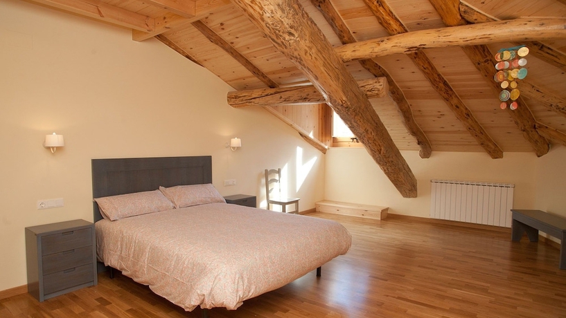 Imagen de la habitación del Hotel Casa Rural l'Hort del Metge. Foto 15