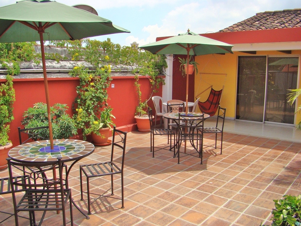 Imagen del bar/restaurante del Hotel Casa Rustica, Antigua Guatemala. Foto 4