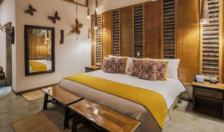 Imagen de la habitación del Hotel Casa San Carlos Lodge. Foto 18