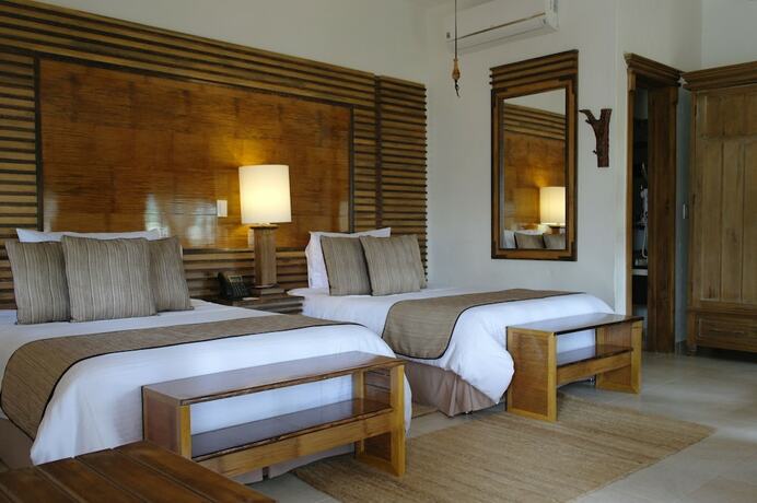 Imagen de la habitación del Hotel Casa San Carlos Lodge. Foto 19