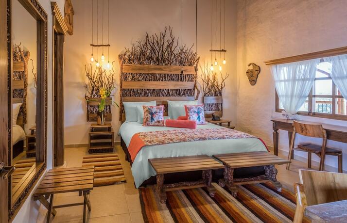 Imagen de la habitación del Hotel Casa San Carlos Lodge. Foto 20