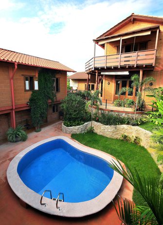 Imagen de la piscina del Hotel Casa San Pancho. Foto 18