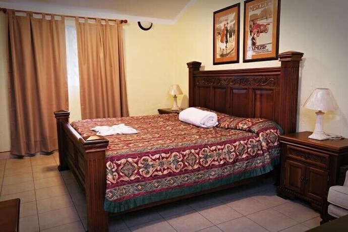 Imagen de la habitación del Hotel Casa San Rafael. Foto 2