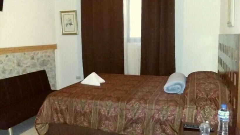 Imagen de la habitación del Hotel Casa San Rafael. Foto 8