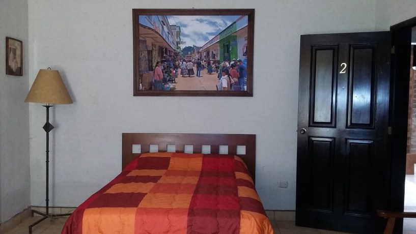 Imagen de la habitación del Hotel Casa San Rafael. Foto 14