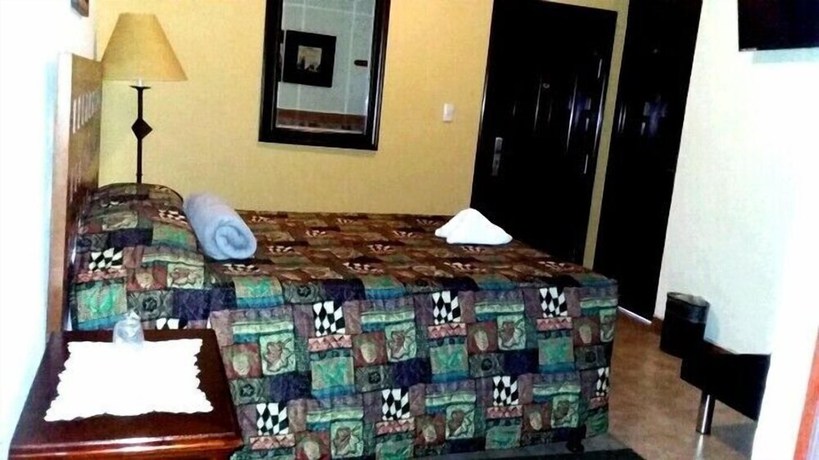 Imagen de la habitación del Hotel Casa San Rafael. Foto 19