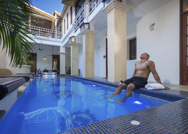 Imagen de la piscina del Hotel Casa Sanchez. Foto 13