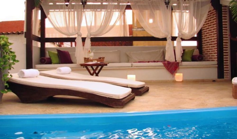 Imagen de la piscina del Hotel Casa Santa Ana Boutique - Spa. Foto 15
