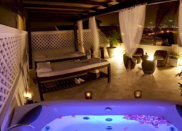 Imagen de la piscina del Hotel Casa Santa Ana Boutique - Spa. Foto 18