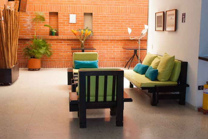 Imagen de los interiores del Hotel Casa Santa Monica Norte. Foto 20