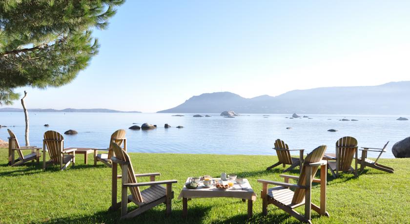 Imagen de los exteriores del Hotel Casa Santini X Roc Seven. Foto 7