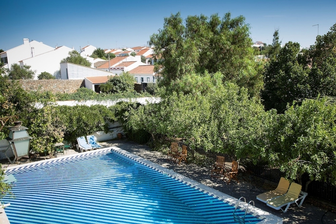 Imagen de la piscina del Hotel Casa Santos Murteira. Foto 18