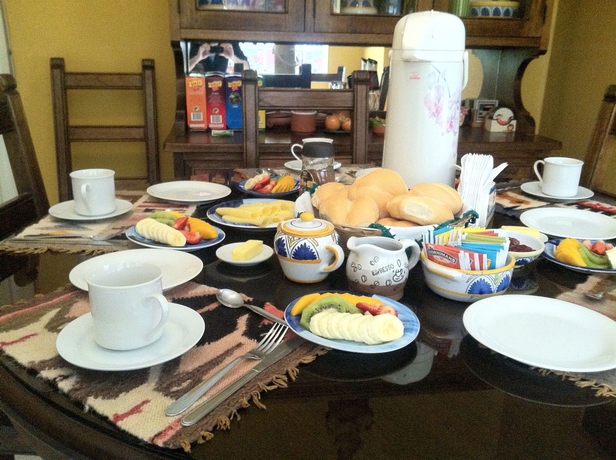 Imagen del bar/restaurante del Hotel Casa Serena. Foto 2